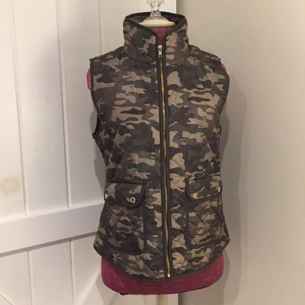 **SOLD**Cynthia Rowley Camo Vest